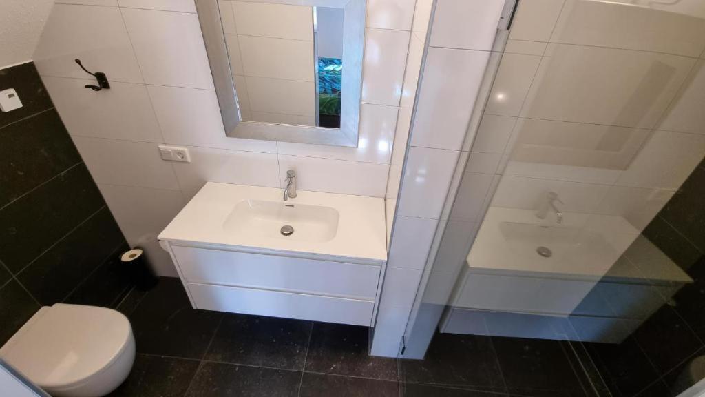 Westkapelle Comfortabele Strandkamer Aan De Kreek Exterior foto